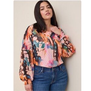 NWT | Torrid | Chiffon Clip Dot Blouson Sleeve Blouse